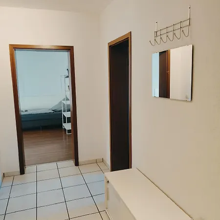 Ferienwohnung Monteurwohnung Messewohnung Duisburg Sued Grenze Duesseldorf 6 Personen Exterior foto