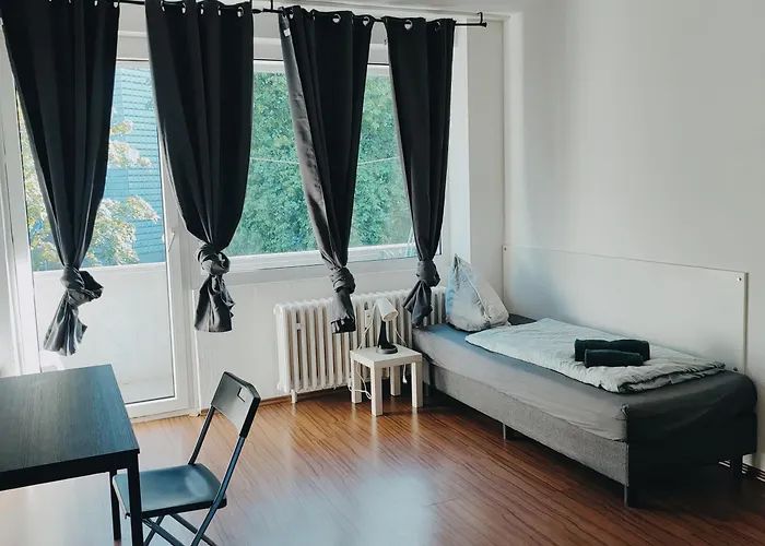 Ferienwohnung Monteurwohnung Messewohnung Duisburg Sued Grenze Duesseldorf 6 Personen