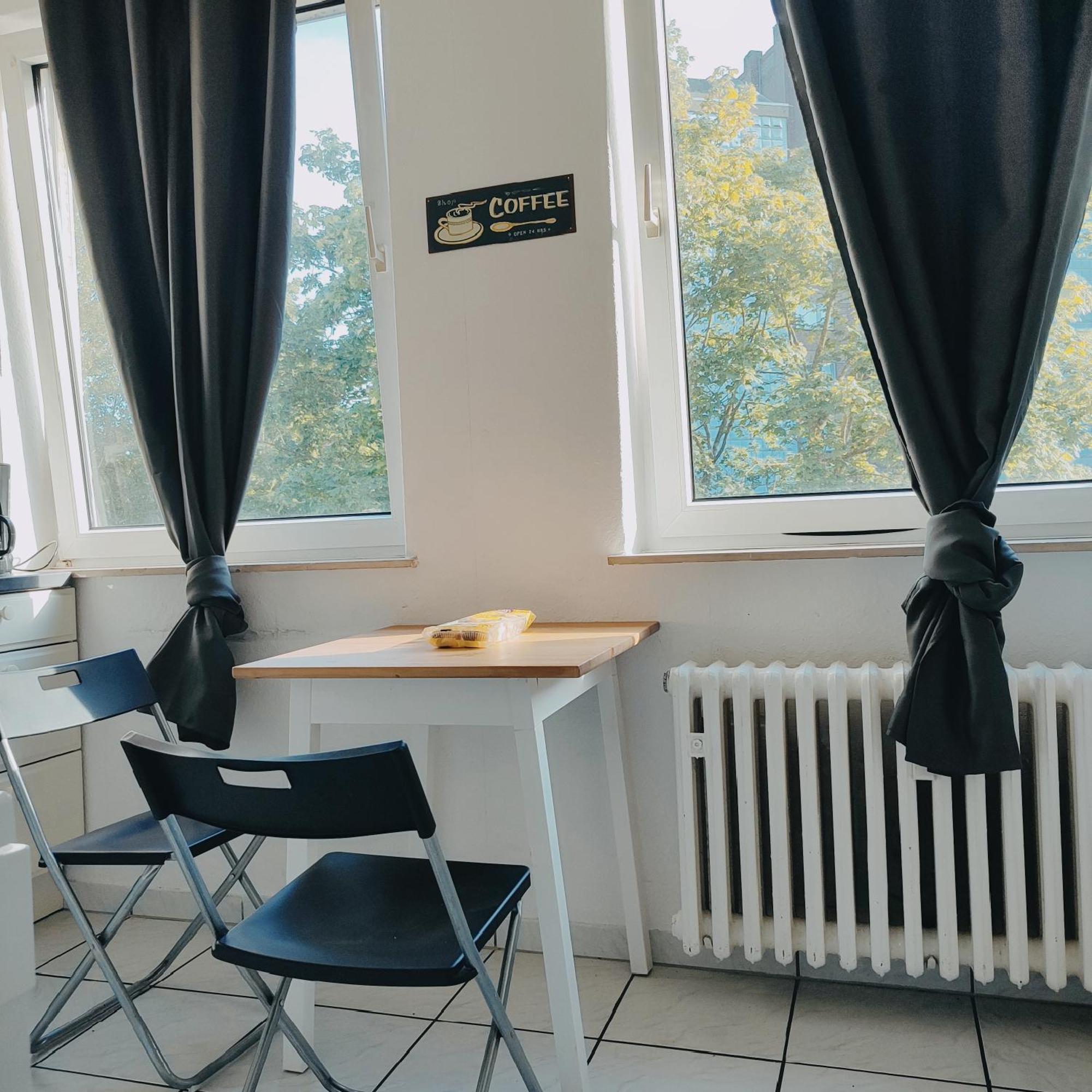 Monteurwohnung Messewohnung Sued Grenze Duesseldorf 6 Personen